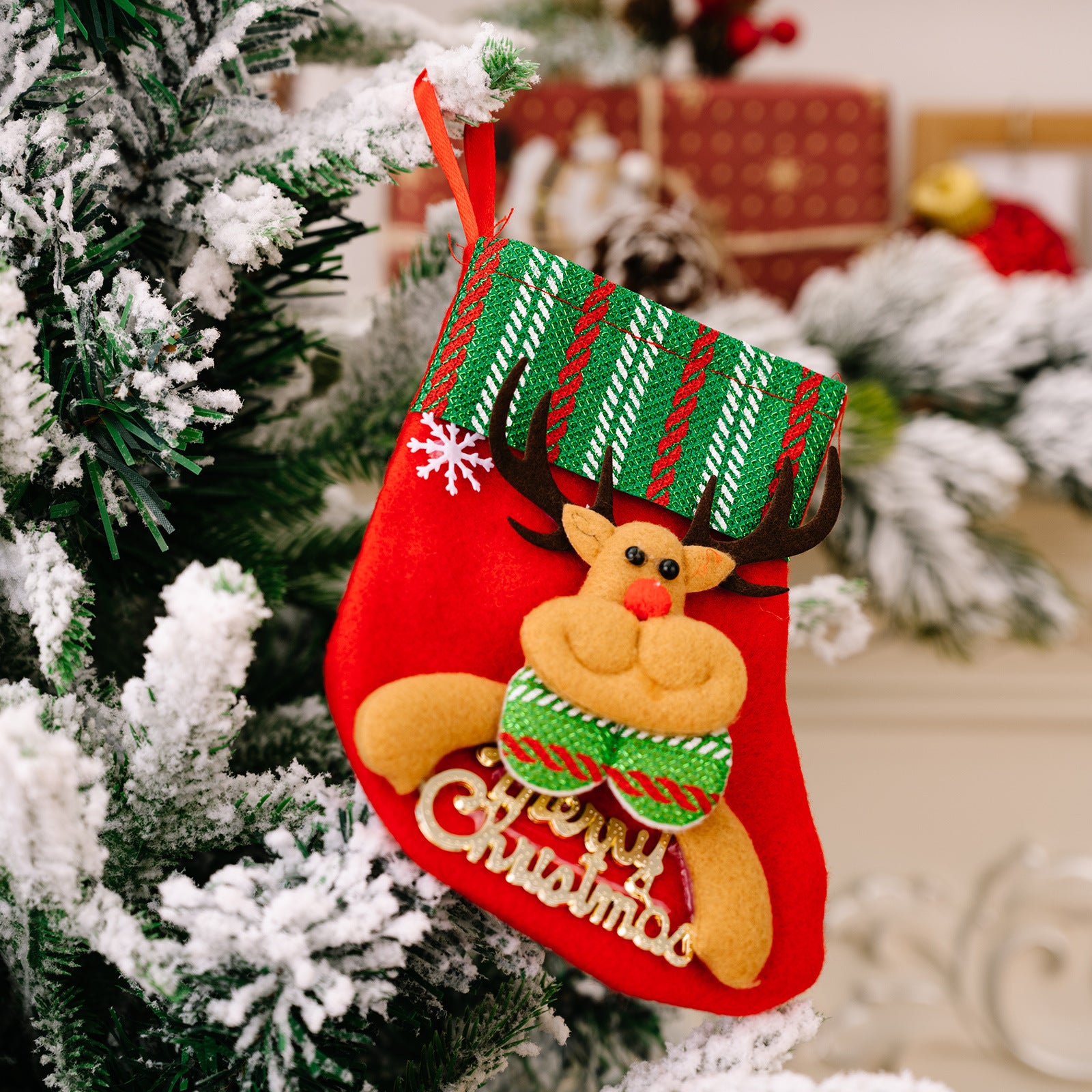 Wholesale Christmas Decoration Snowman Elk Fabric Christmas Socks